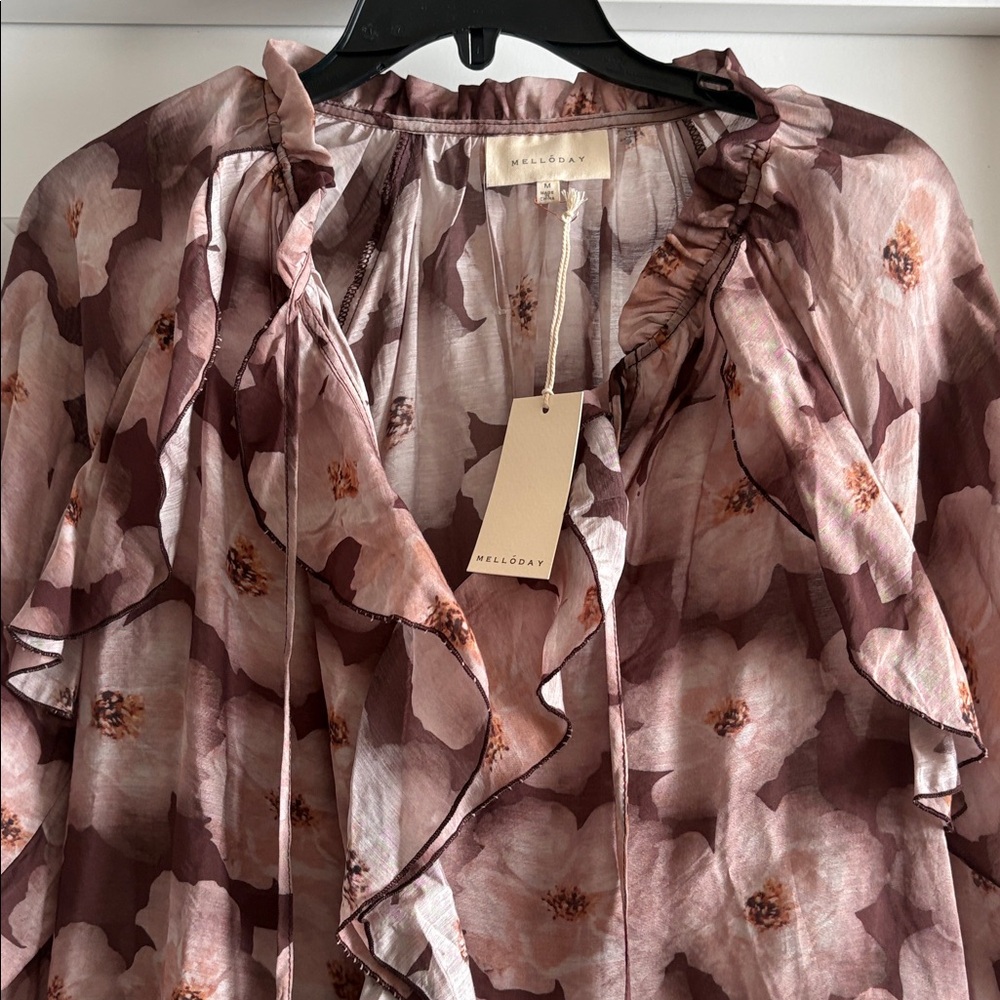 Melloday Ruffle Long Sleeve Blouse Size Medium NWT - Picture 7 of 10
